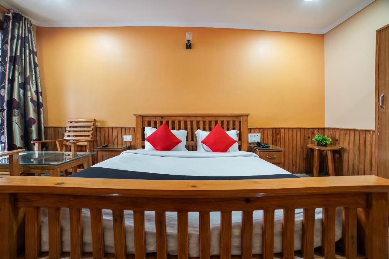 Capital O 47240 Hotel Blossom Resort Kausani Eksteriør bilde