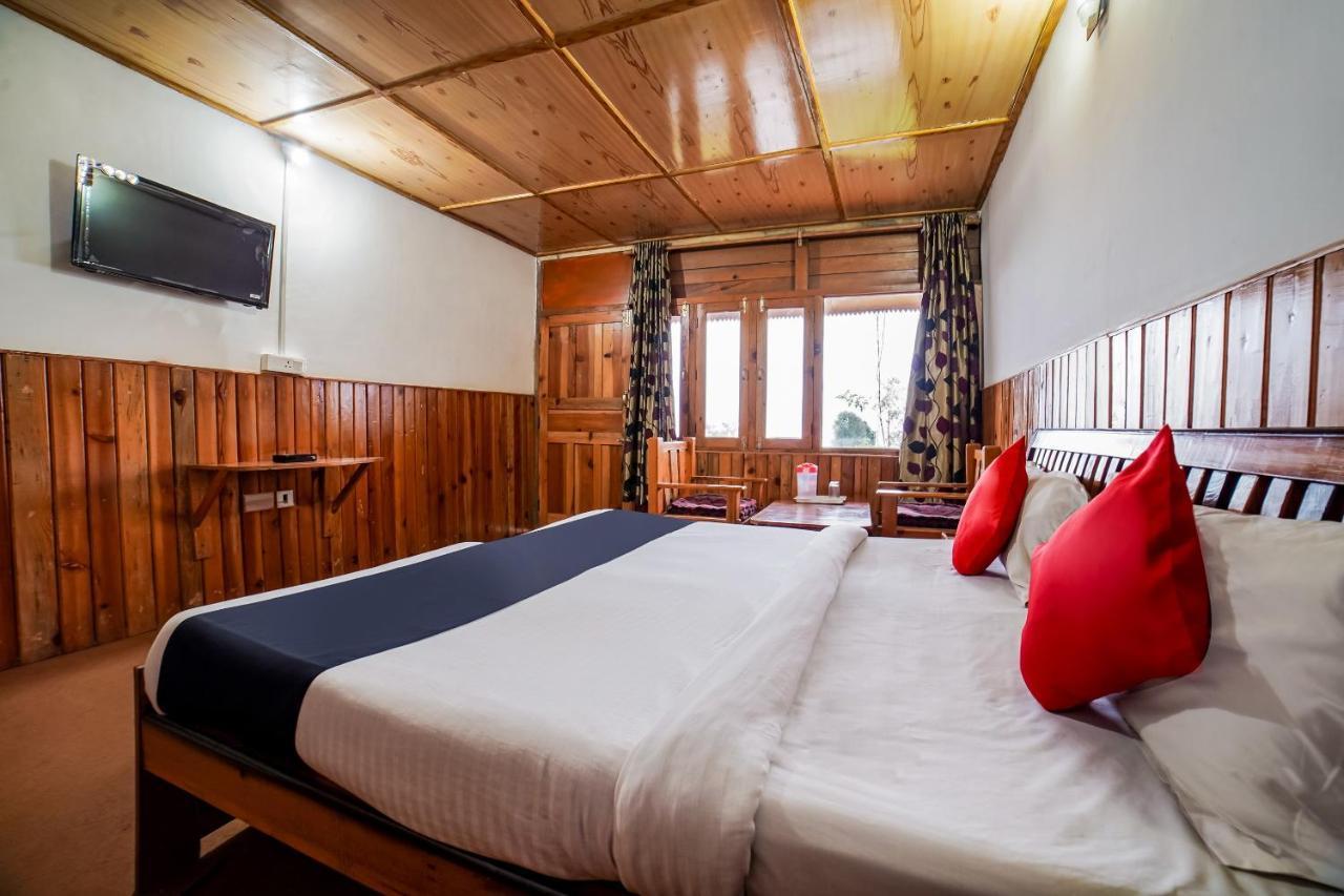 Capital O 47240 Hotel Blossom Resort Kausani Eksteriør bilde