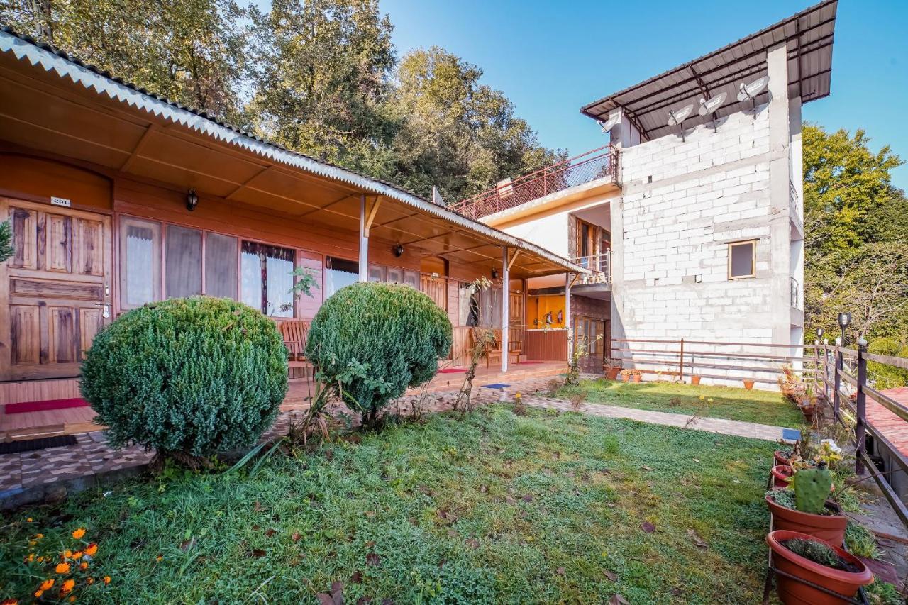 Capital O 47240 Hotel Blossom Resort Kausani Eksteriør bilde