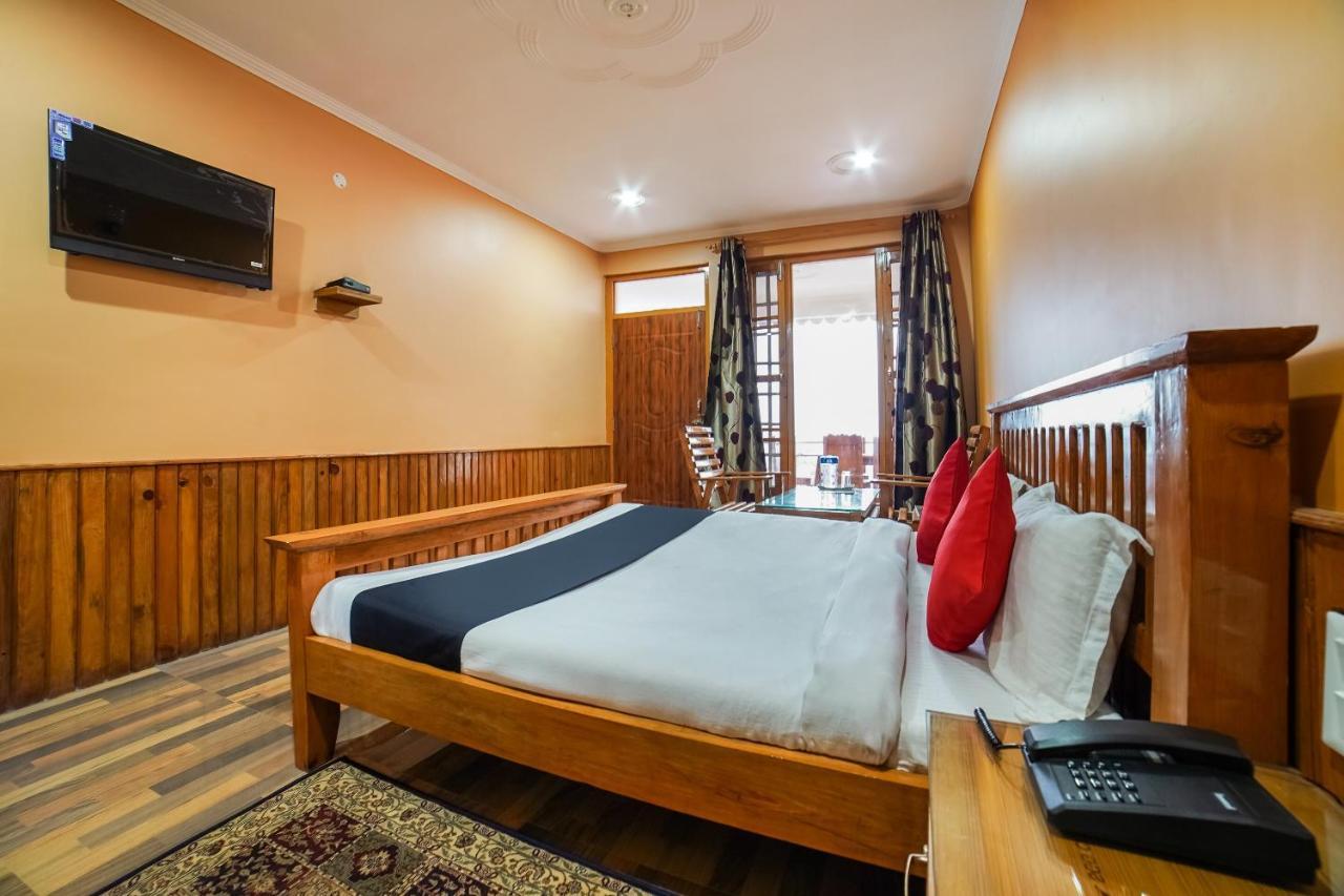 Capital O 47240 Hotel Blossom Resort Kausani Eksteriør bilde